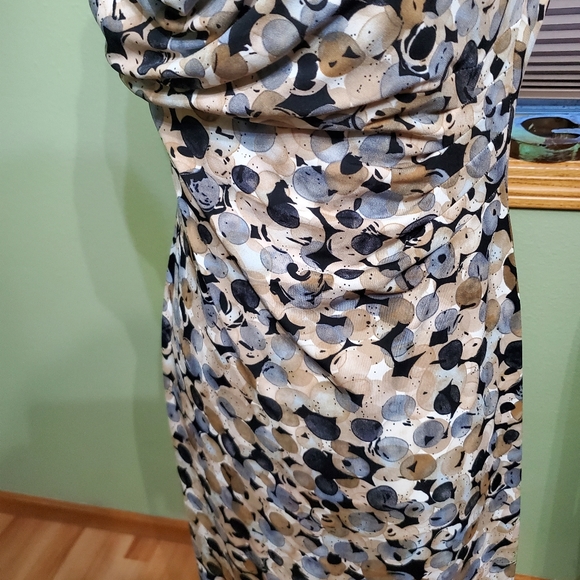 Dressbarn sleeveless size 10 petite dress. - Picture 3 of 7